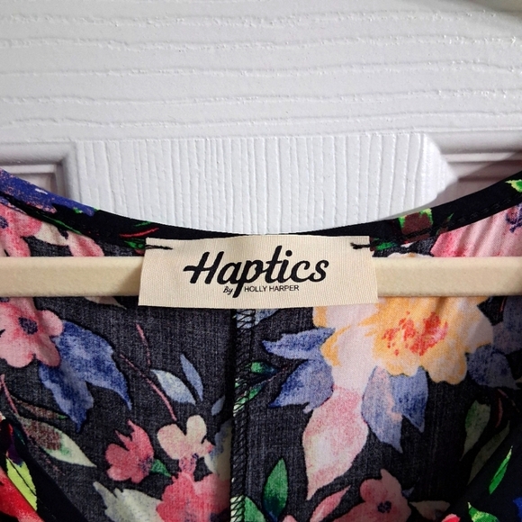 Bright Night Blooms Top Haptics By Designer Holly Harper Ruffle Sleeve Plus Size - Picture 4 of 14